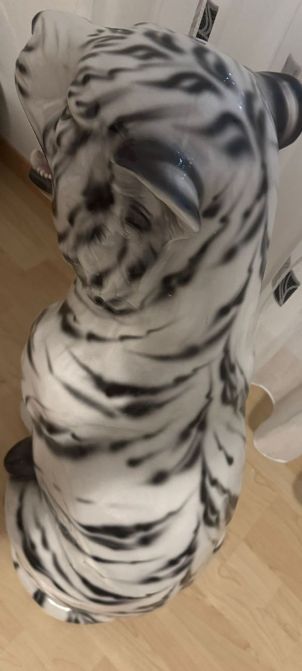 Figuren: Tiger Porzellanfigur – Gebraucht aus Thun von erh_fs86 2