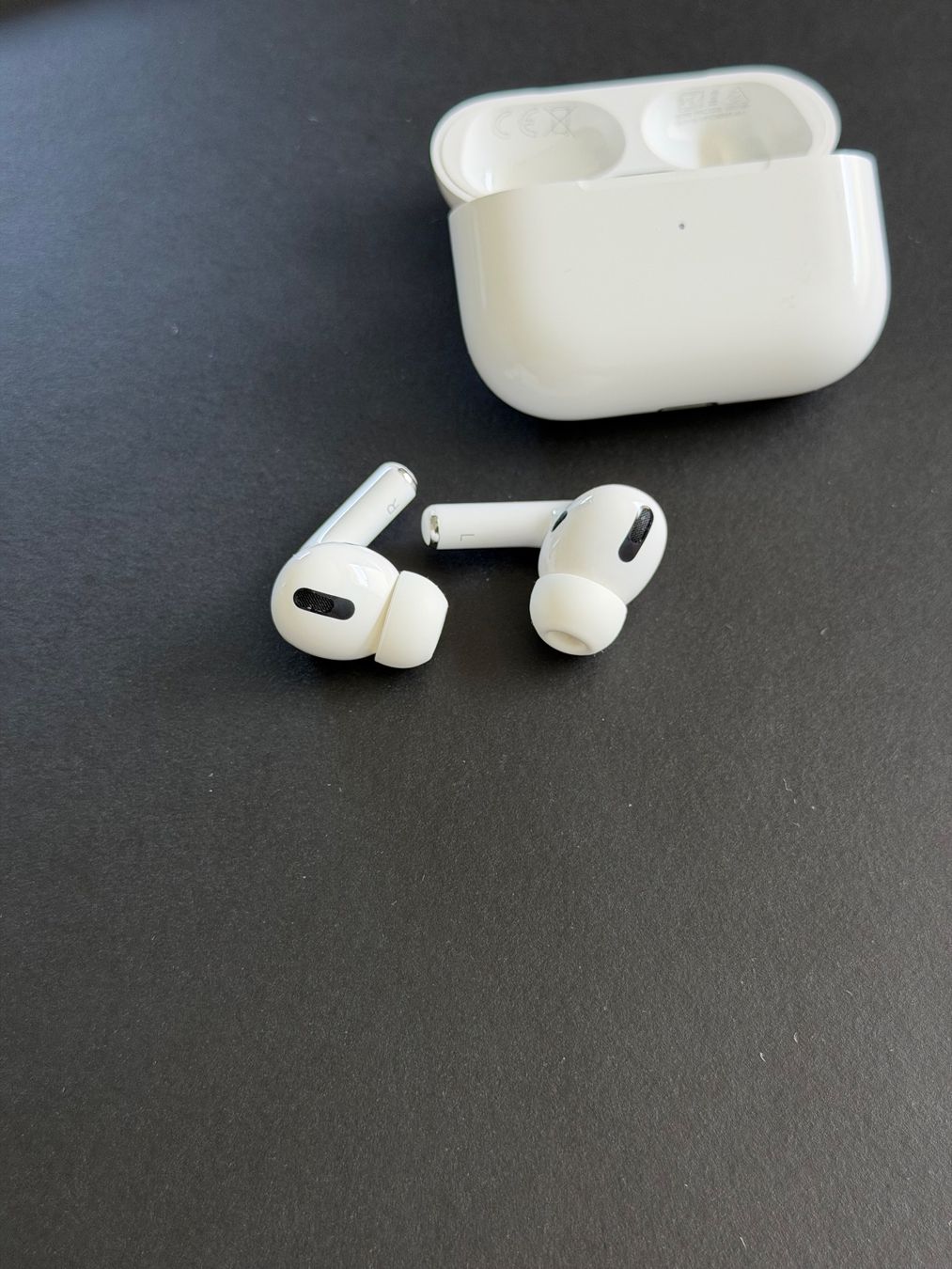 Apple Kopfhörer: Apple AirPods Pro (1. Generation) mit MagSafe Ladecase – Gebraucht aus Grub AR von Cirrus5562 4