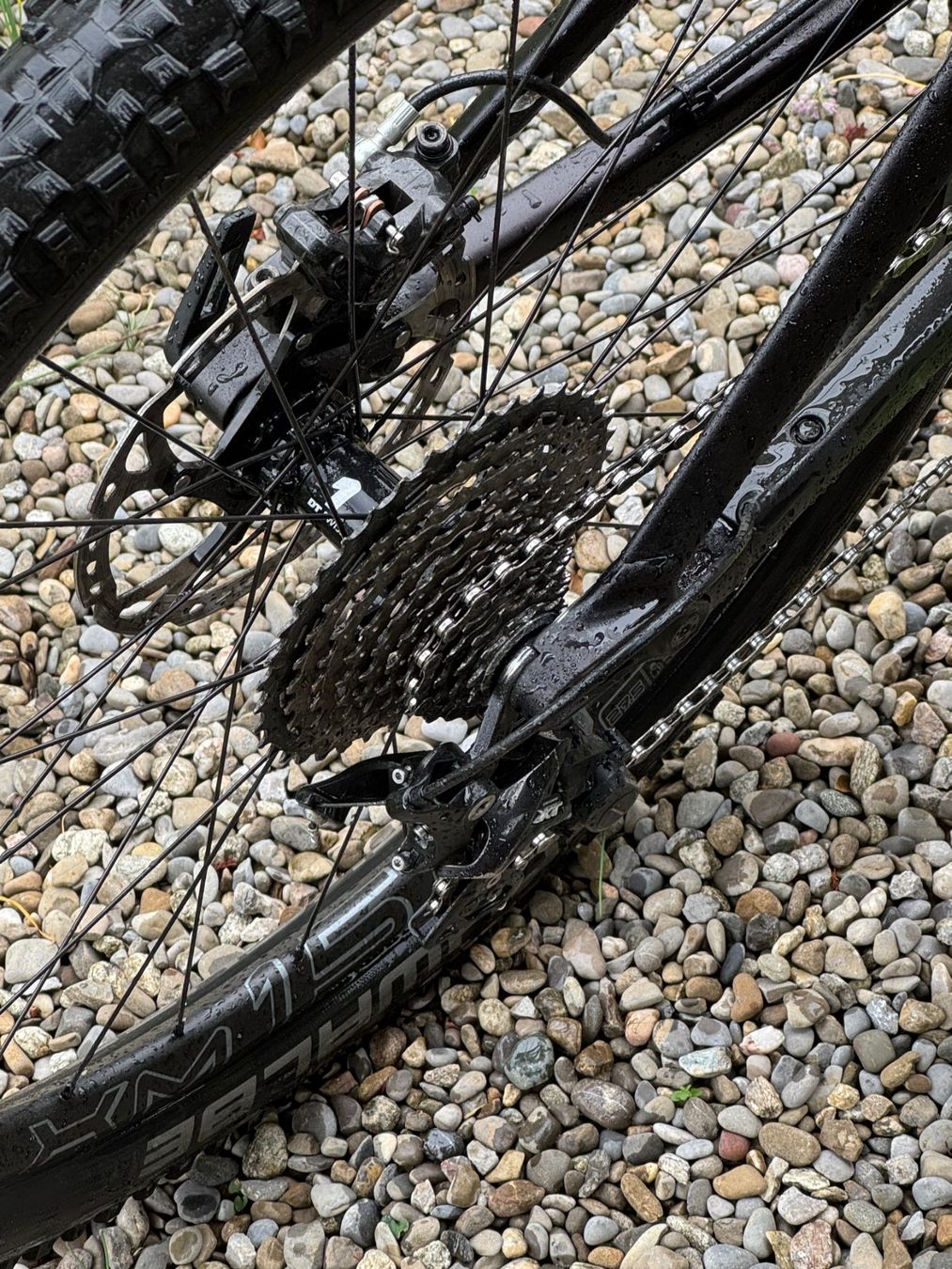 Canyon Biciclette: Canyon MTB - Gebraucht - Defekte Sattelstütze – Usato da Leissigen venduto da bosozoku 2