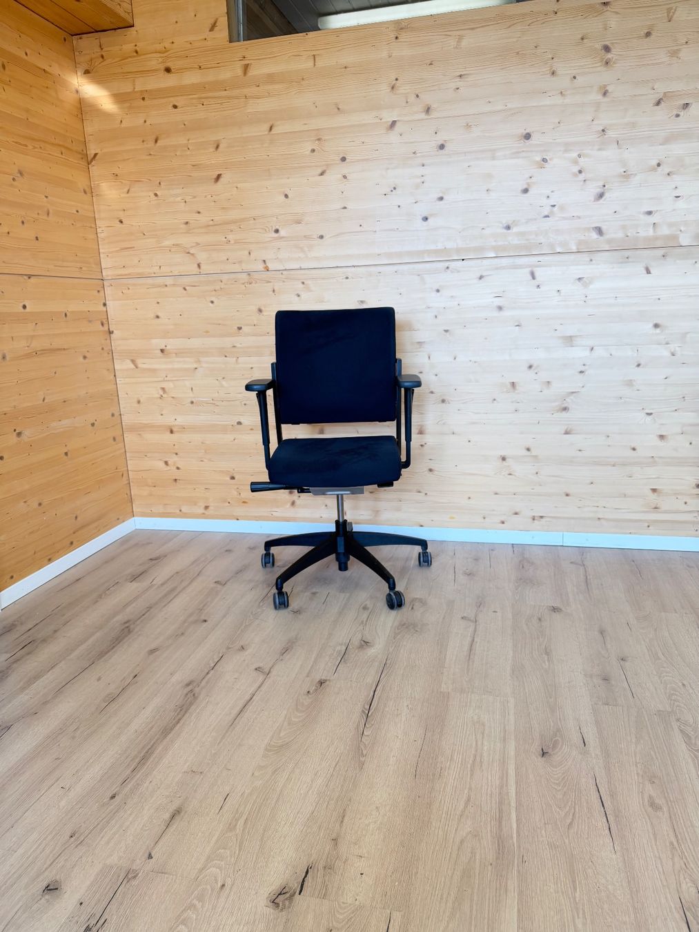 Sitag Sedie: Bürostuhl, Sitag ab 1.- – Usato da Grenchen venduto da Design-Outlet