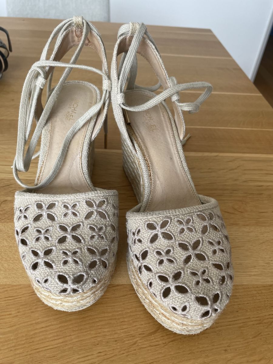 Michael Kors Scarpe da donna: Michael Kors Schuhe – Usato da Emmenbrücke venduto da sim_gt9g