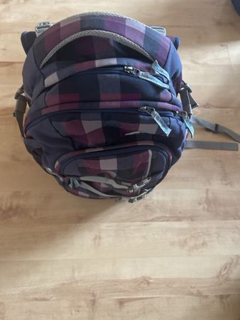 Schulrucksack Satch kariert lila blau
