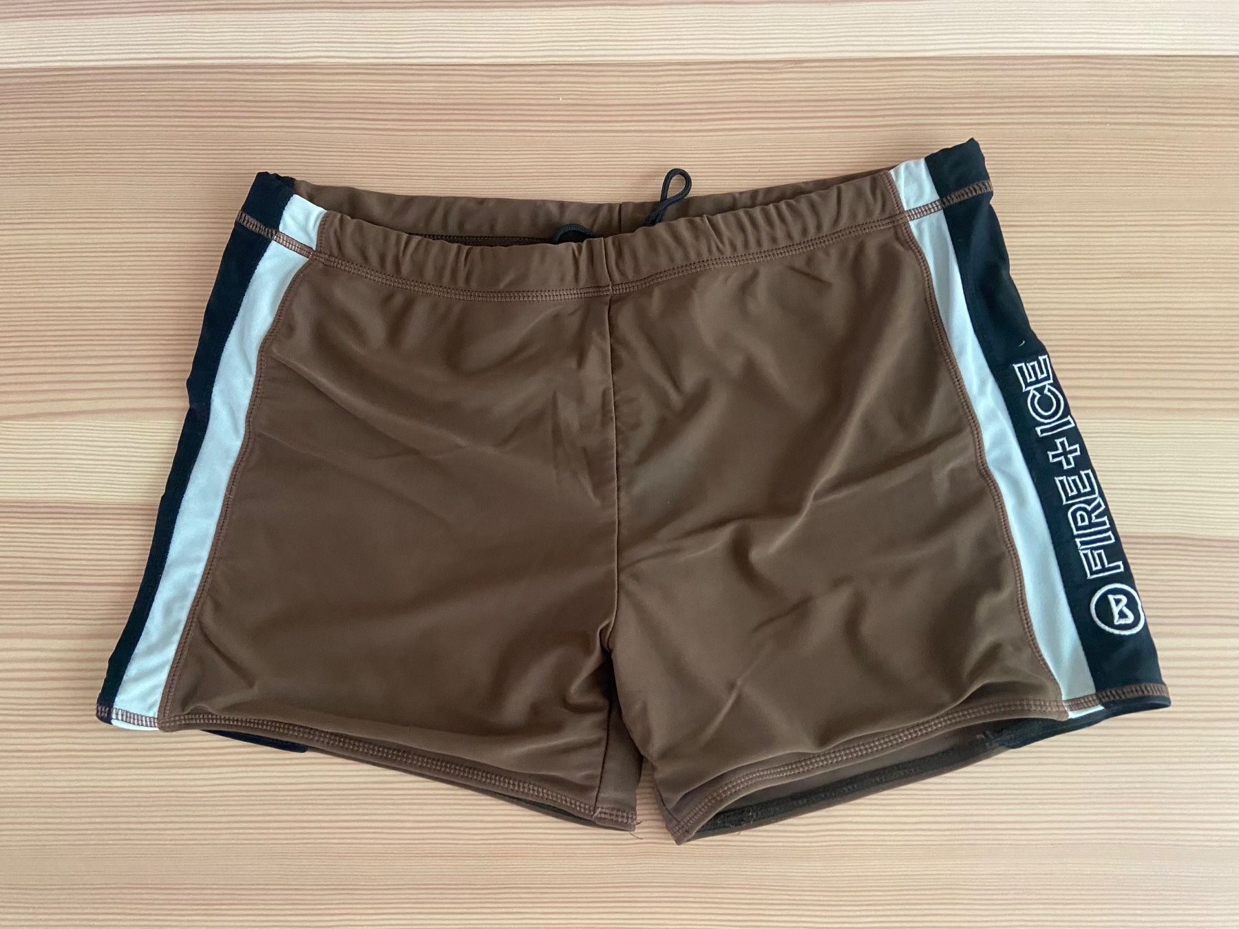 Bogner Costumi da bagno: Badehose FIRE+ICE braun Grösse M neuwertig – Usato da St. Gallen venduto da luzi06 6