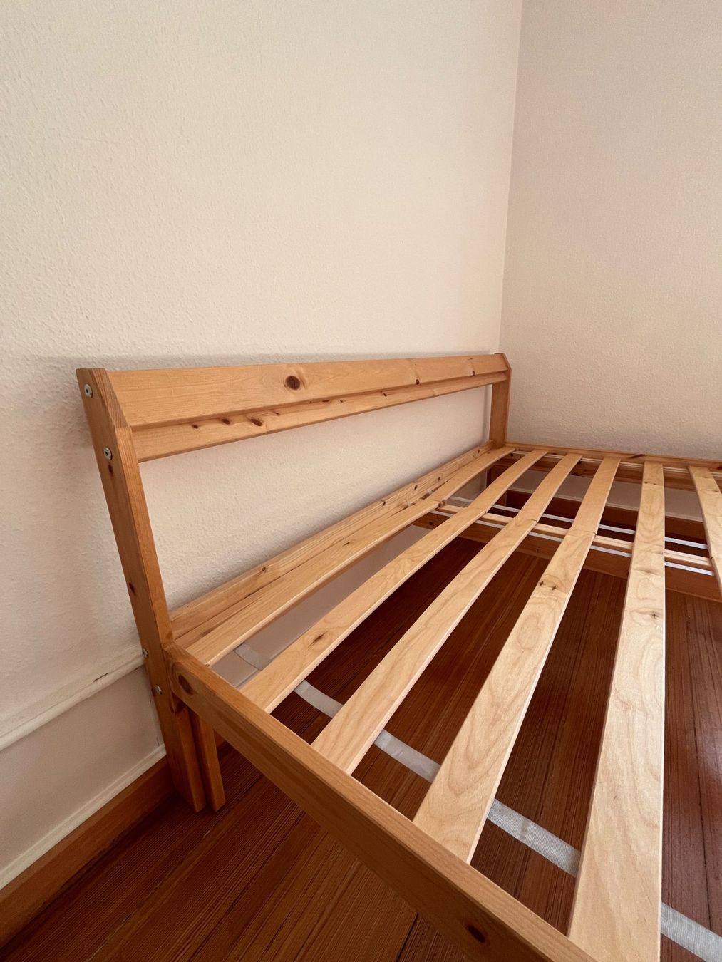 Ikea Betten: IKEA NEIDEN – Gebraucht aus St. Gallen von protopapi 6