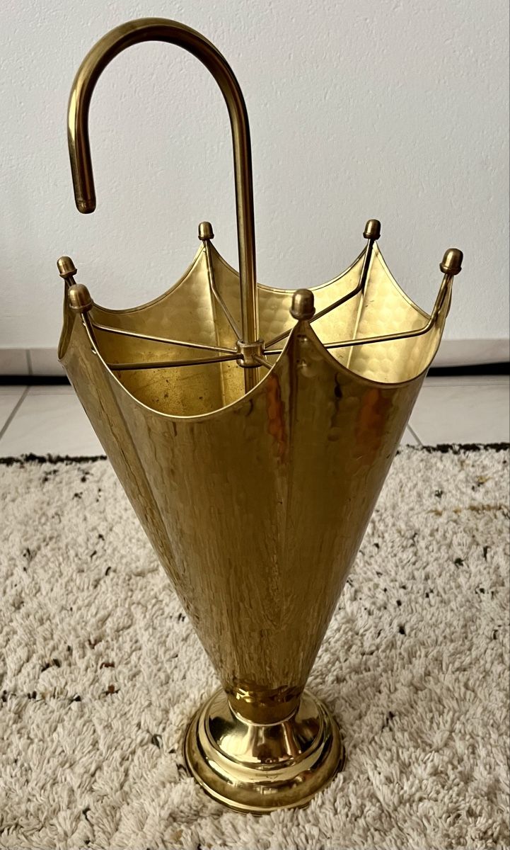 Altri mobili per ufficio: Mid Century Regenschirmständer Messing – Usato da Hunzenschwil venduto da Madachica 4