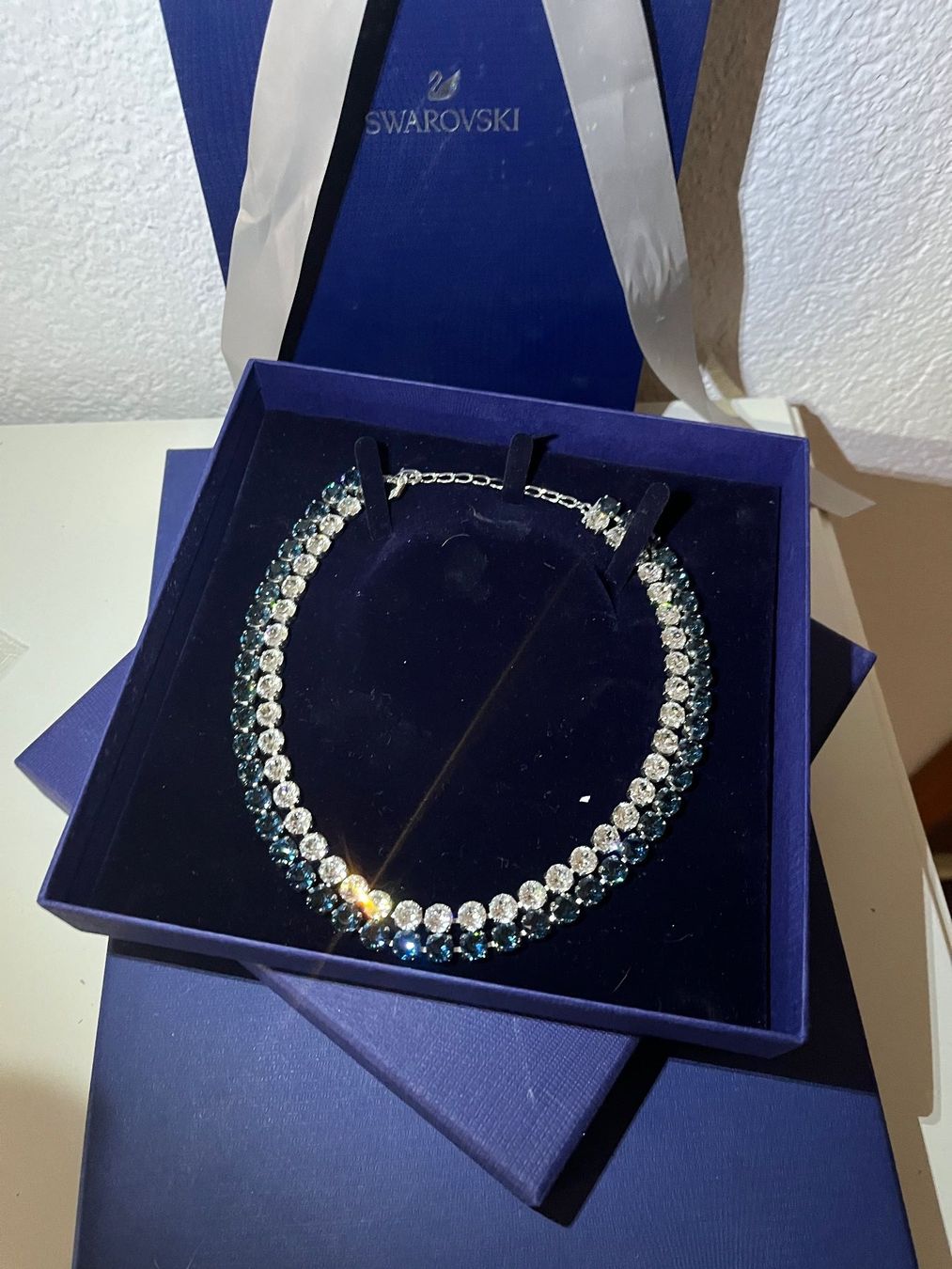 Swarovski Catenine: Swarovski statement Kette, neu, original & original verpackt – Nuovo (secondo la descrizione) da Kirchleerau venduto da Piroska05 2