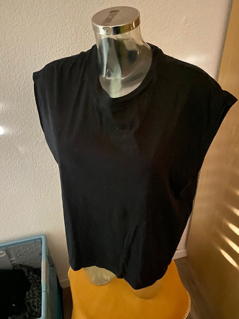 H&M T-shirt: H&M basics Shirt Grösse S – Usato da Allenwinden venduto da Obalu 1