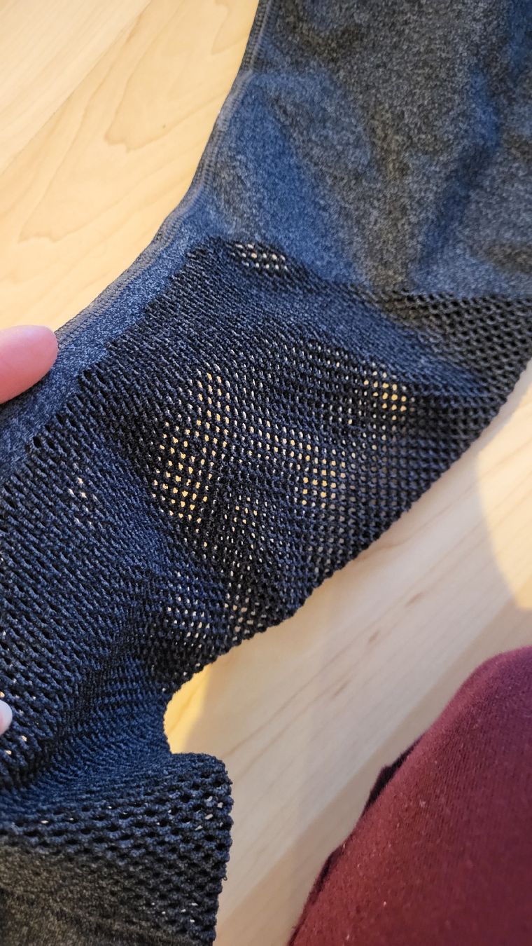 Leggings: Prozis Sport Set, Gr. S/M, Grau/Rosa – Gebraucht aus Steffisburg von esneusdaheime 4