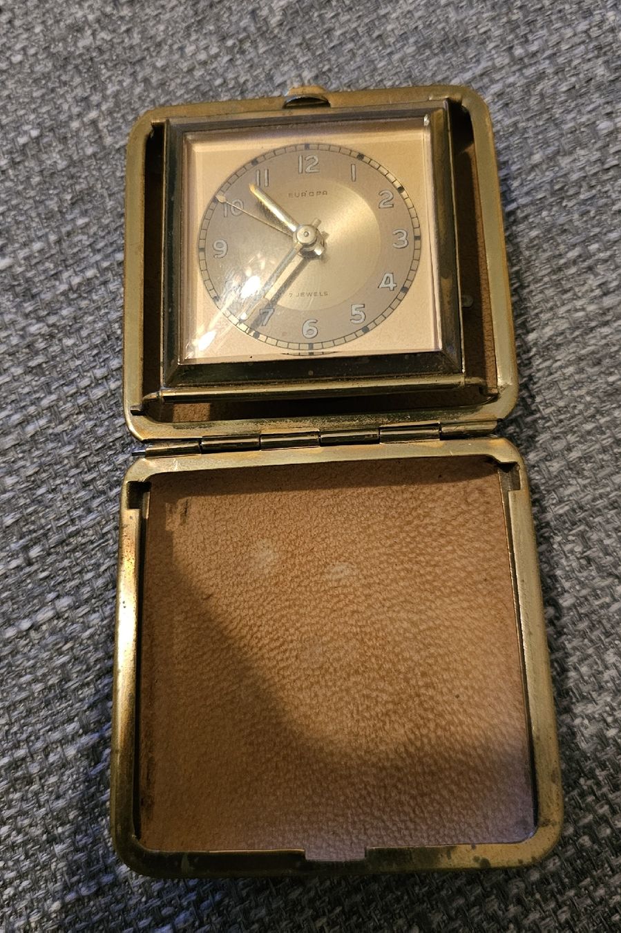 Montres: montre Réveil – Défectueux à Genève par Fresko01 2
