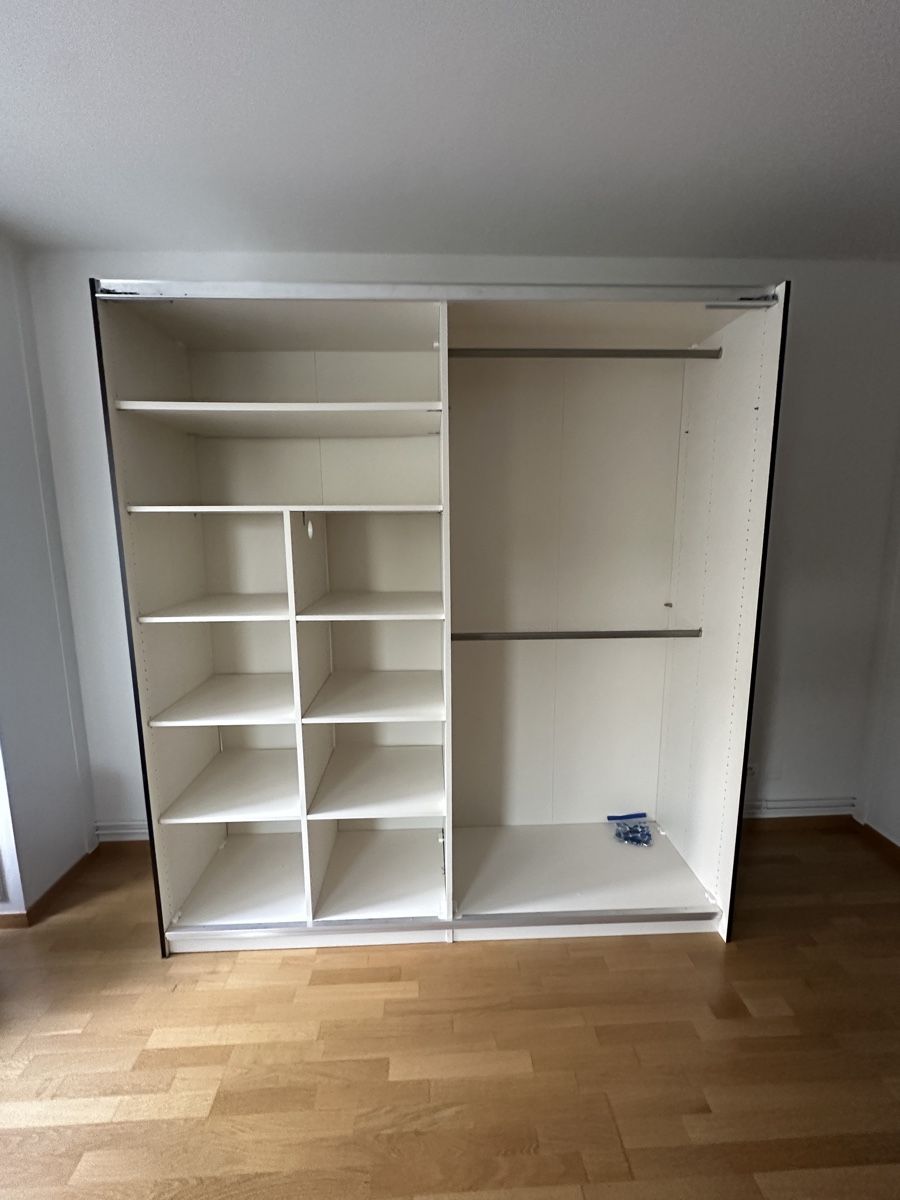 Jutzler Armadi: Schiebetürenschrank – Usato da Bern venduto da flo_7dmx 1