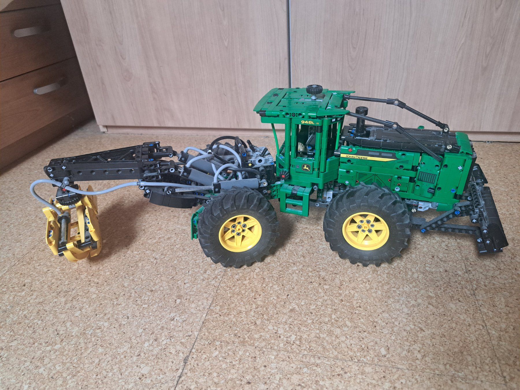 Lego Baukästen: LEGO Technic 42157 John Deere – Gebraucht aus Bazenheid von Corsche 1