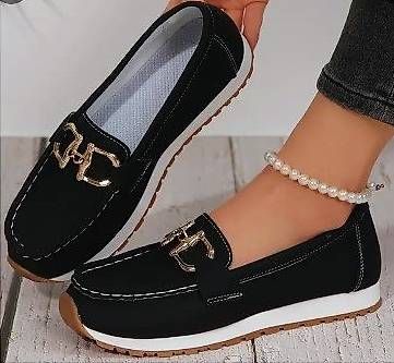 Damenschuhe: Mocassin noire pointure 40 – Neu und originalverpackt aus Crans VS von est_8mbd 3