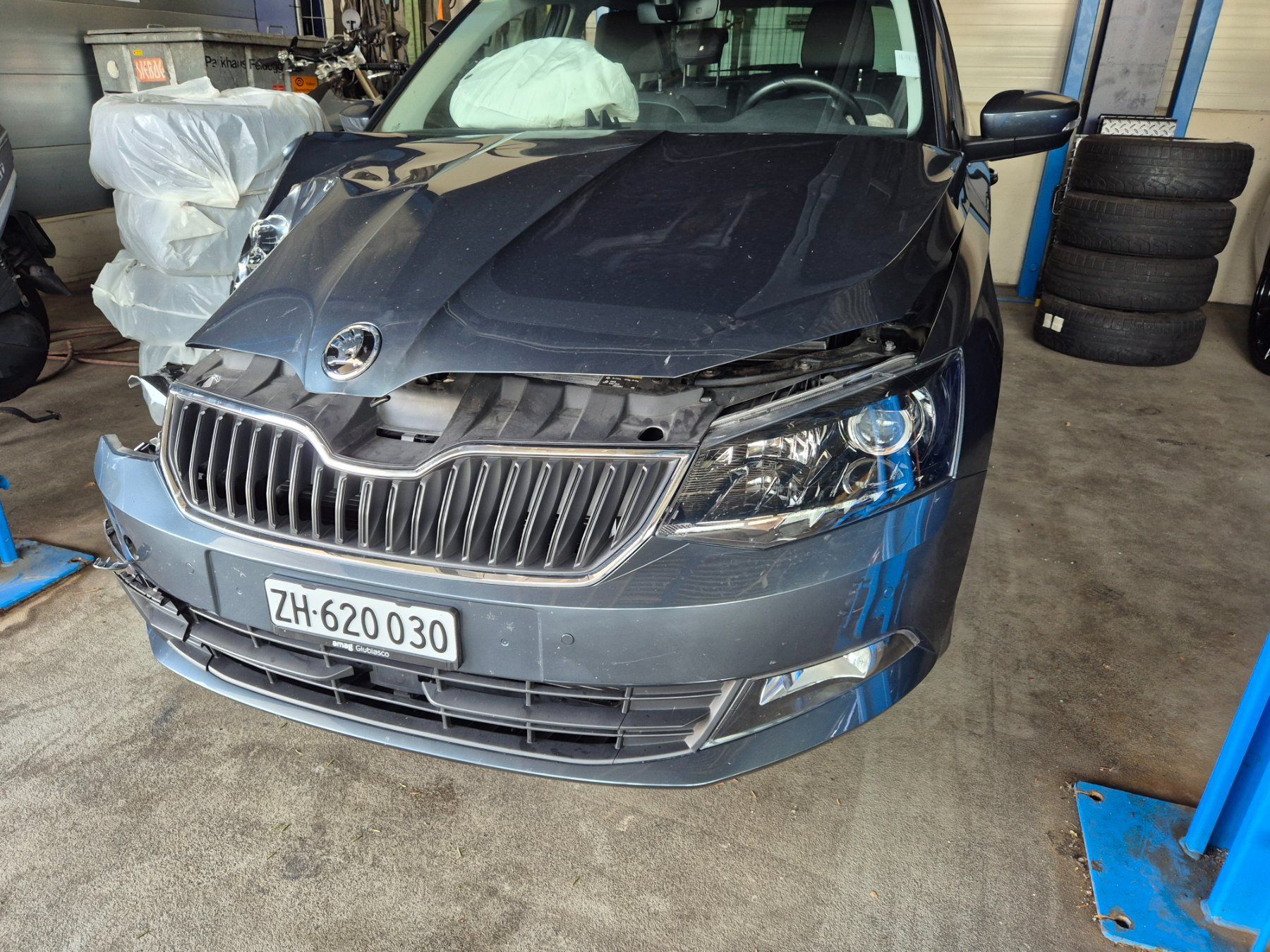Skoda Autos: SKODA FABIA AB 1.- – Defekt aus Thalwil von Poppa-Joe 1