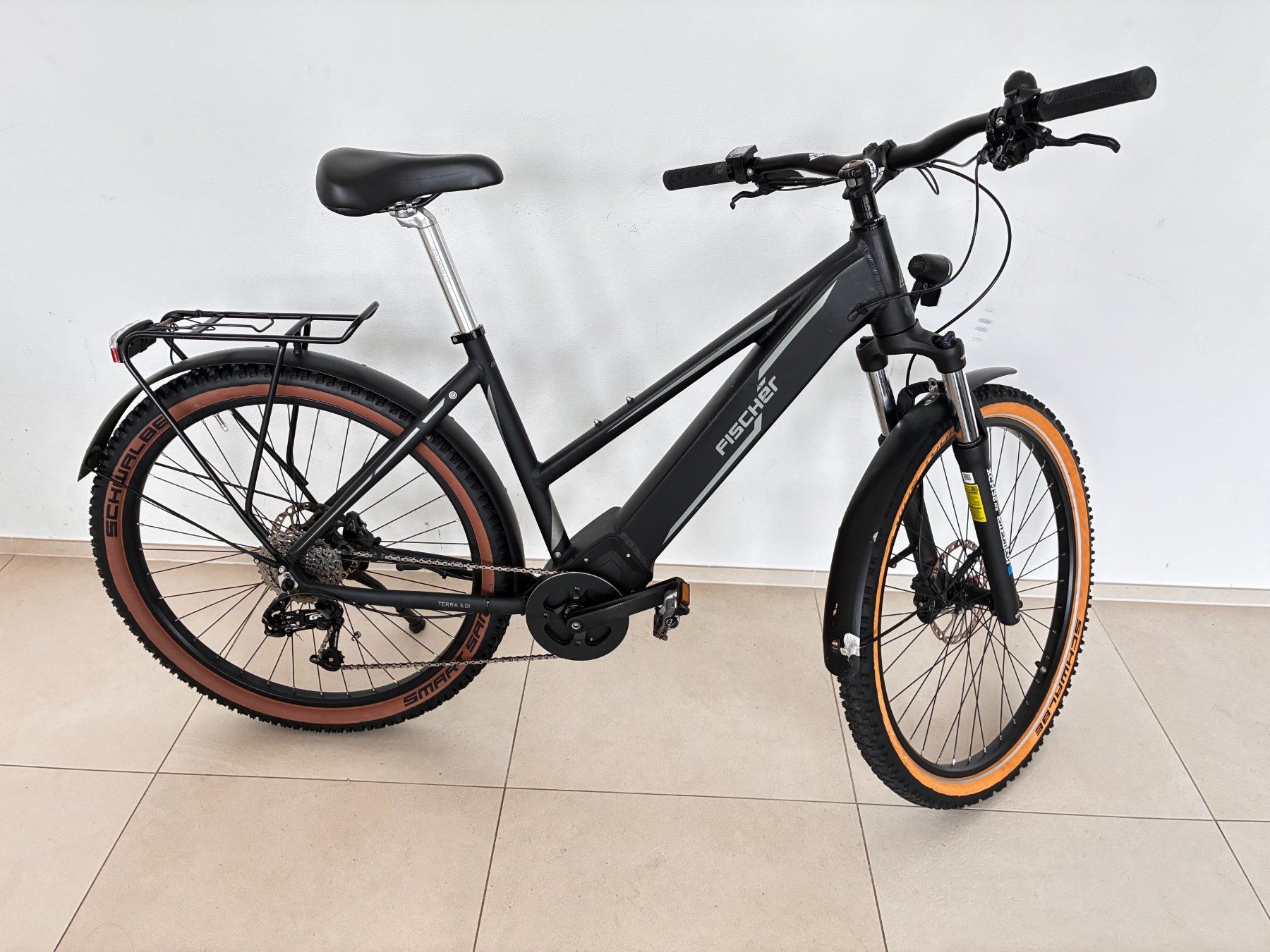 Fischer Velos: Fischer Terra 5.0i D49 Trapez E-Bike – Gebraucht aus Kriens von Nonoeelle 1