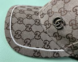 GUCCI Cap Beige mit Logo GG Bronce NEU
