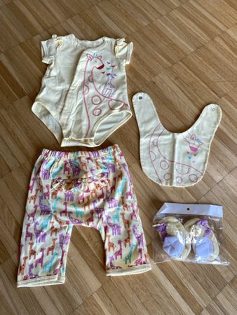 Baby Clothing Set Giraffe Print 5 Pieces Size 62