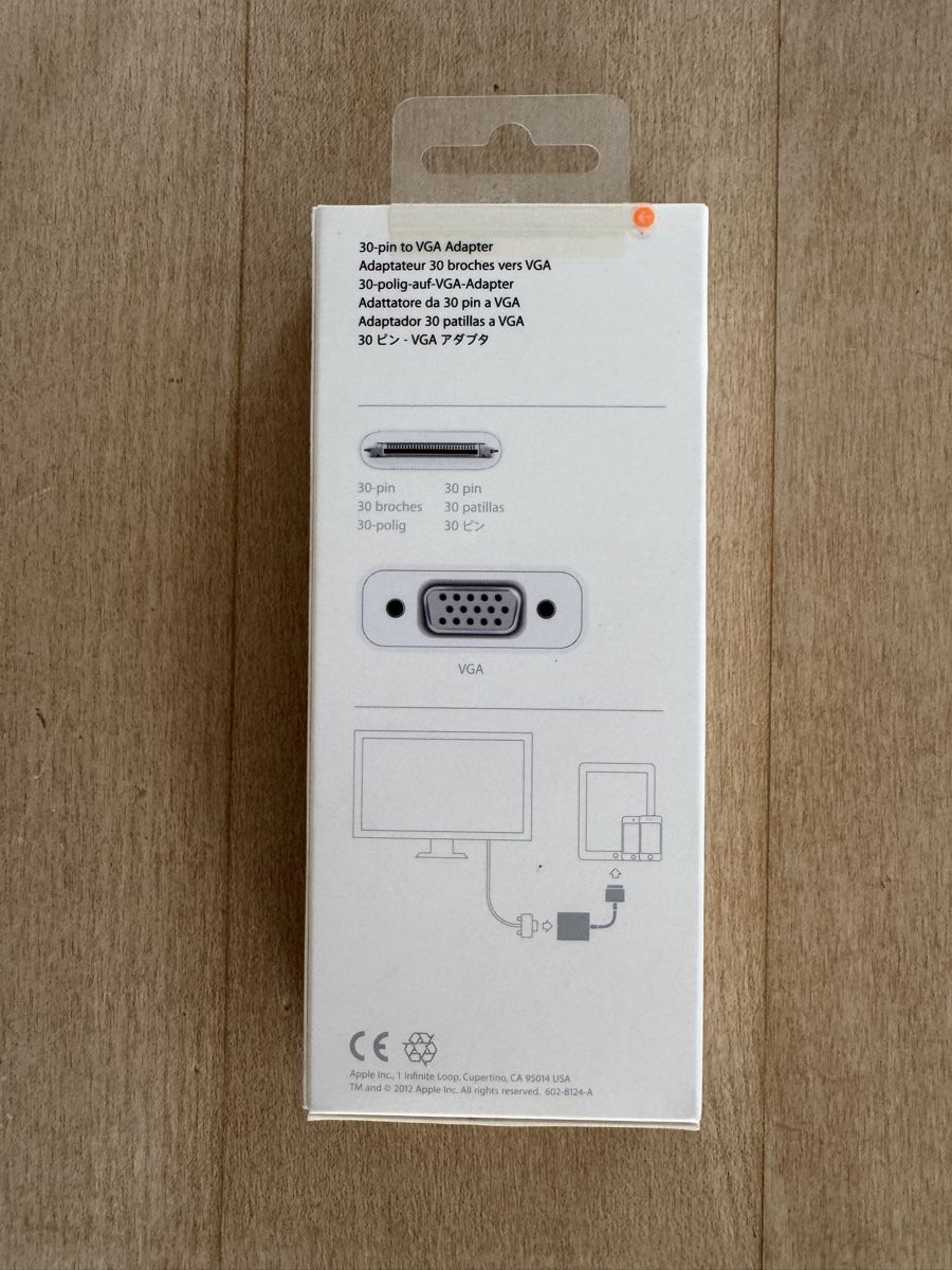 Apple Unità & Adattatore: Apple 30-PIN VGA Adapter – Nuovo e nell'imballaggio originale da Männedorf venduto da deal4deal 1
