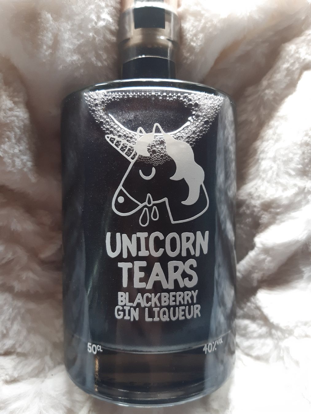 Spiritueux: Unicorn Tears Black – Neuf (Voir description) à Toffen par Gwunderegge77