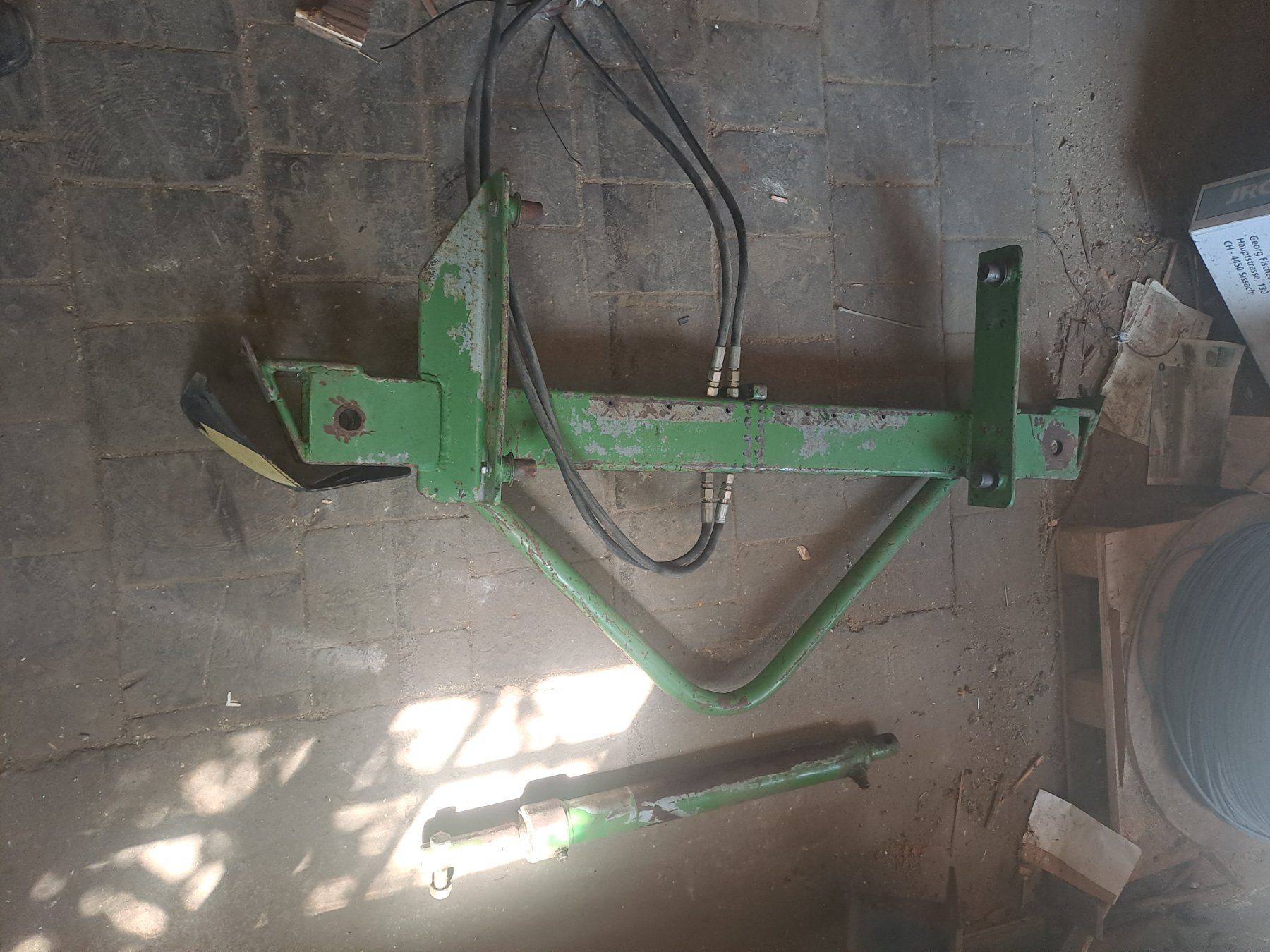 Toutes les machines: Heckstapler mit Ballenzag für siloballen oder Brennholz – Défectueux à Turbenthal par speedtech 2
