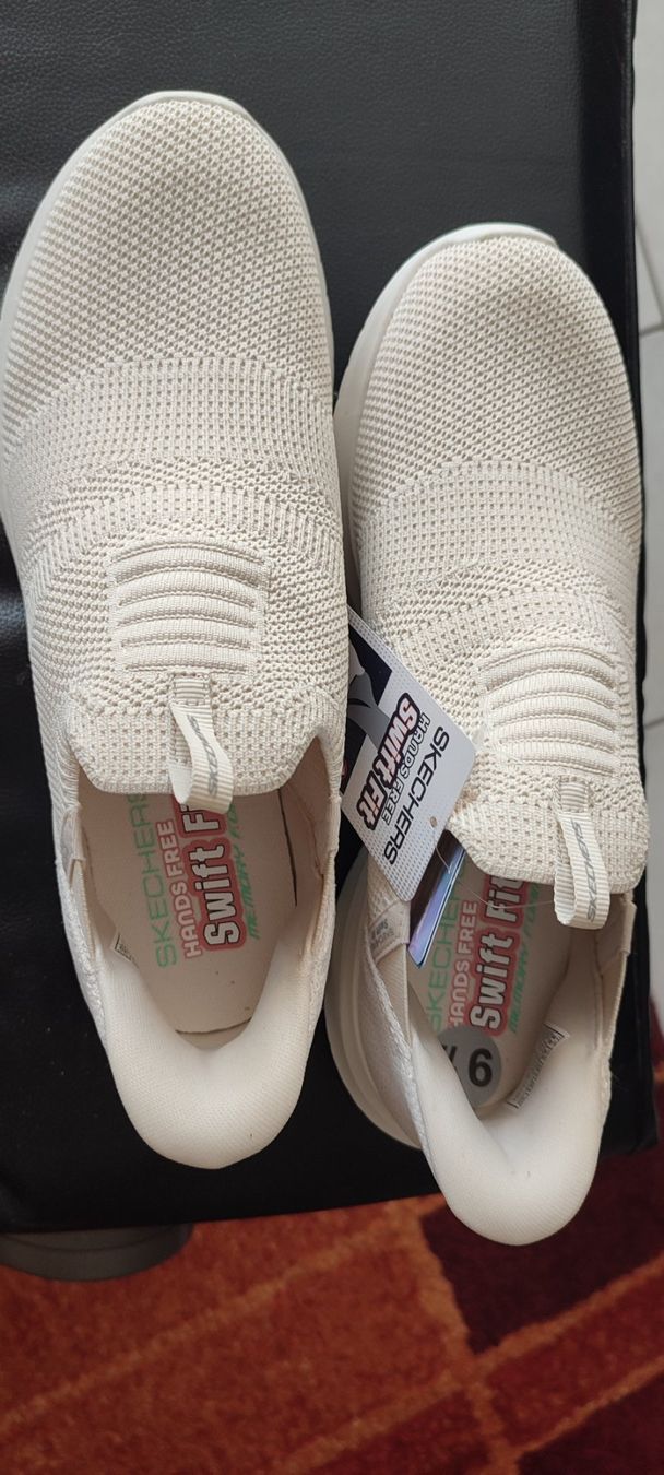Skechers Damenschuhe: Skechers main libre – Neu und originalverpackt aus St-Cergue von Neviana 2