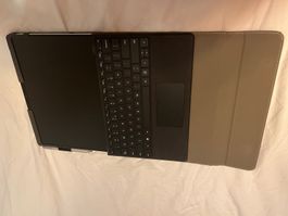 Surface Pro with English Keyboard, Pen and Charger