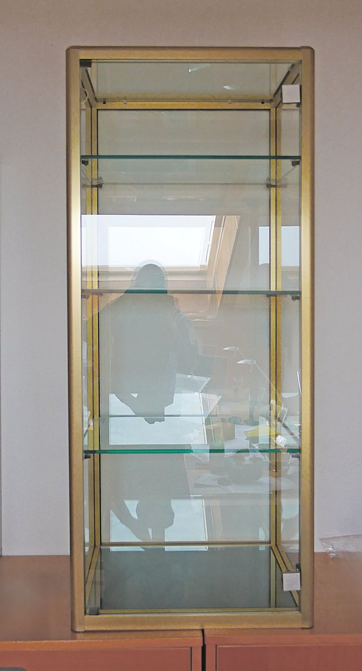 Vetrine: Glasvitrine – Usato da Düdingen venduto da Hutaetae 1