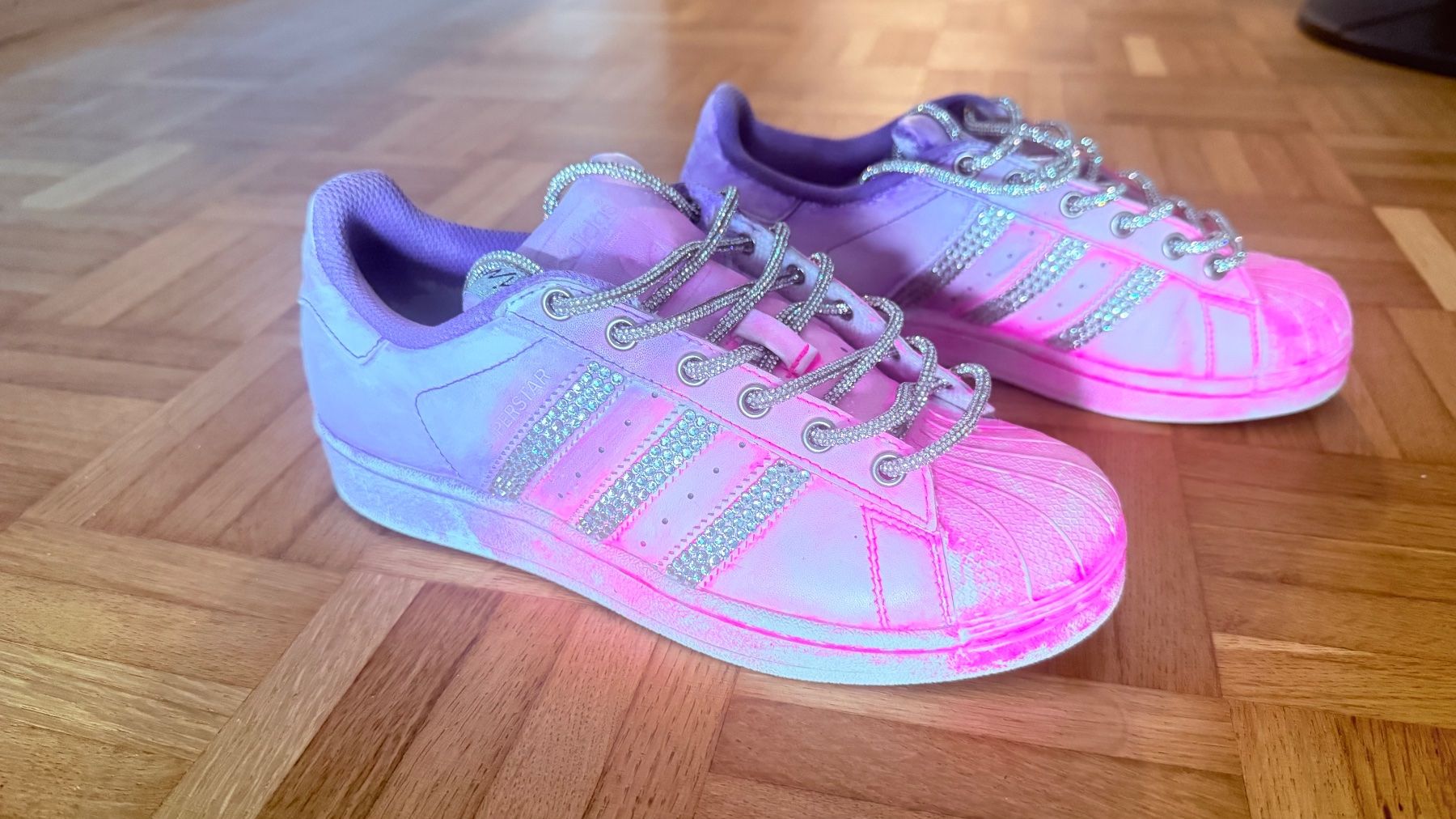 Adidas Scarpe da donna: Adidas Superstar Swarovski – Usato da Grenchen venduto da Raluca29 3