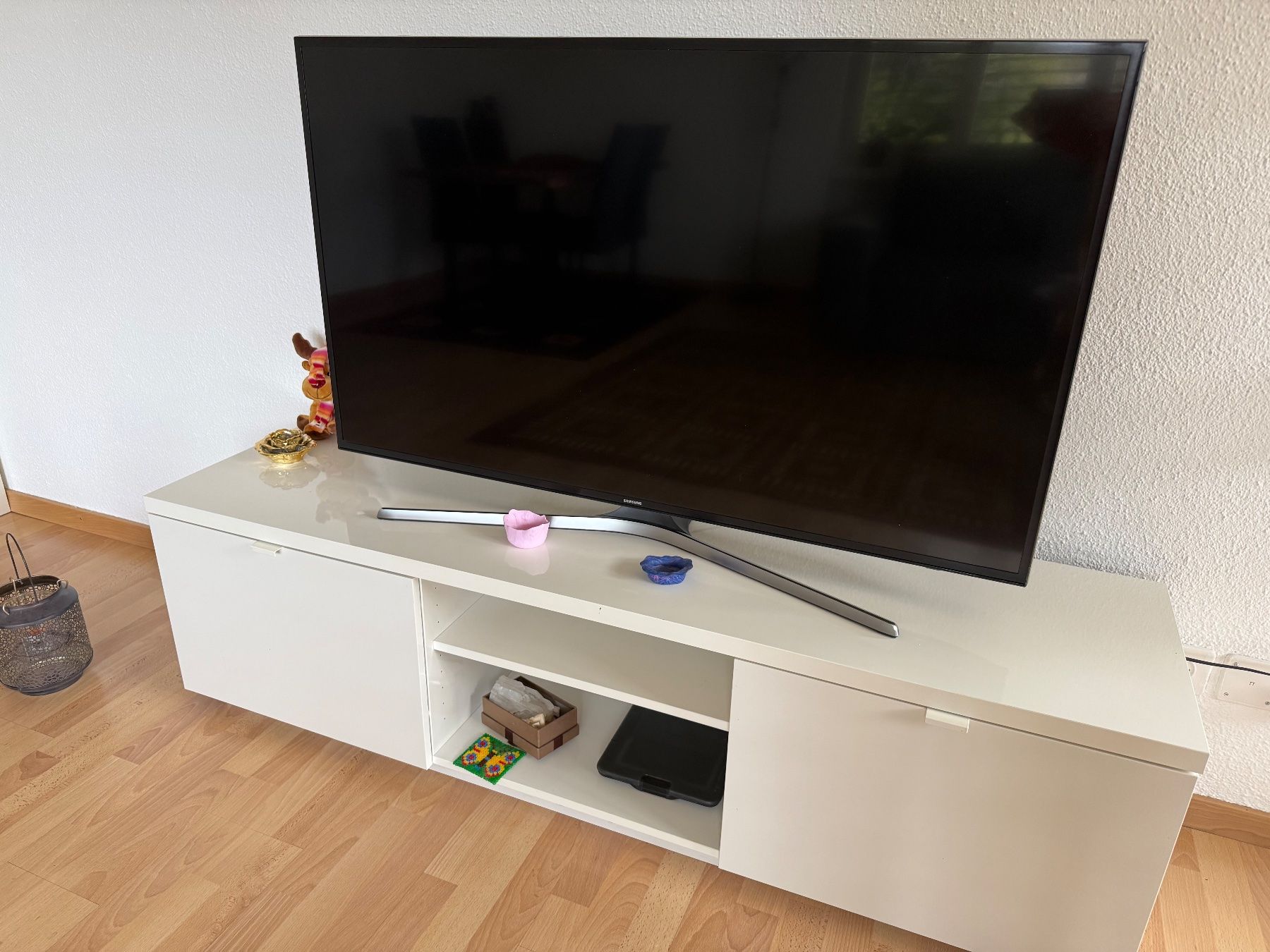 TV Möbel: Fernsehmöbel – Gebraucht aus Benken ZH von mar_5d2w
