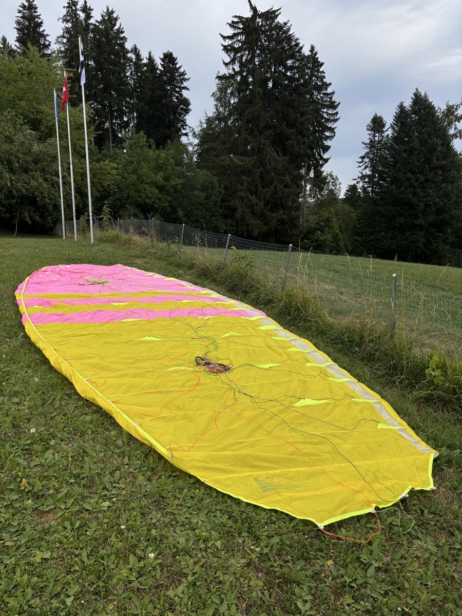 Sport dell'aria & Aquiloni: Gleitschirm – Difettoso da Rikon im Tösstal venduto da Bonfi
