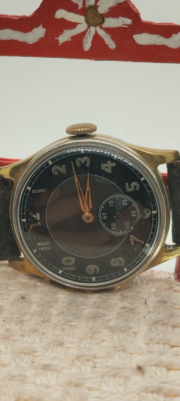 Orologi: Montre ancienne – Usato da La Chaux-de-Fonds venduto da jac_9llg 2