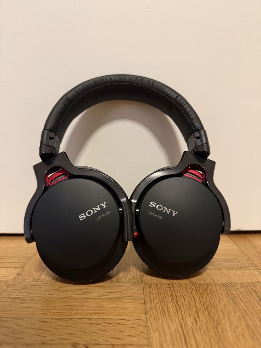 Sony Cuffie: Sony MDR-1A – Usato da Zürich venduto da cal_9sx7