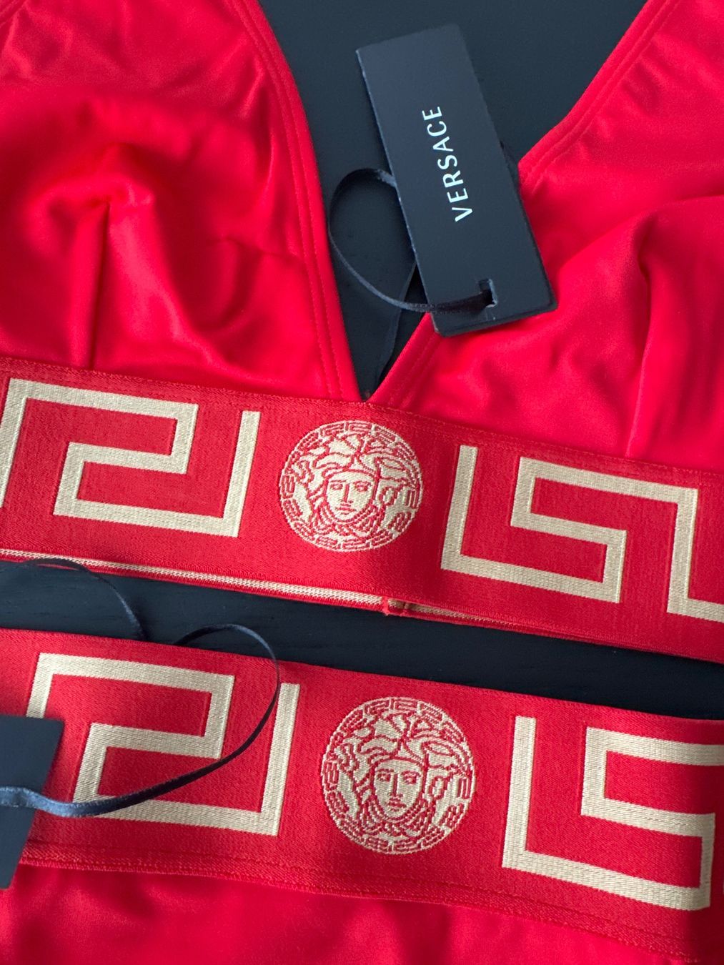 Costumi da bagno & Bikini: Original Versace Bikini set rot size 3 Fabrikneu – Nuovo e nell'imballaggio originale da Kilchberg ZH venduto da atlanticpacific 3