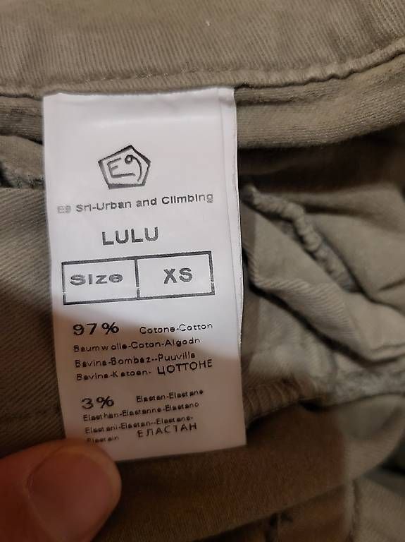 Pantaloni: Hosen E9 Grösse XS – Usato da Thun venduto da t_h_cl6d 1