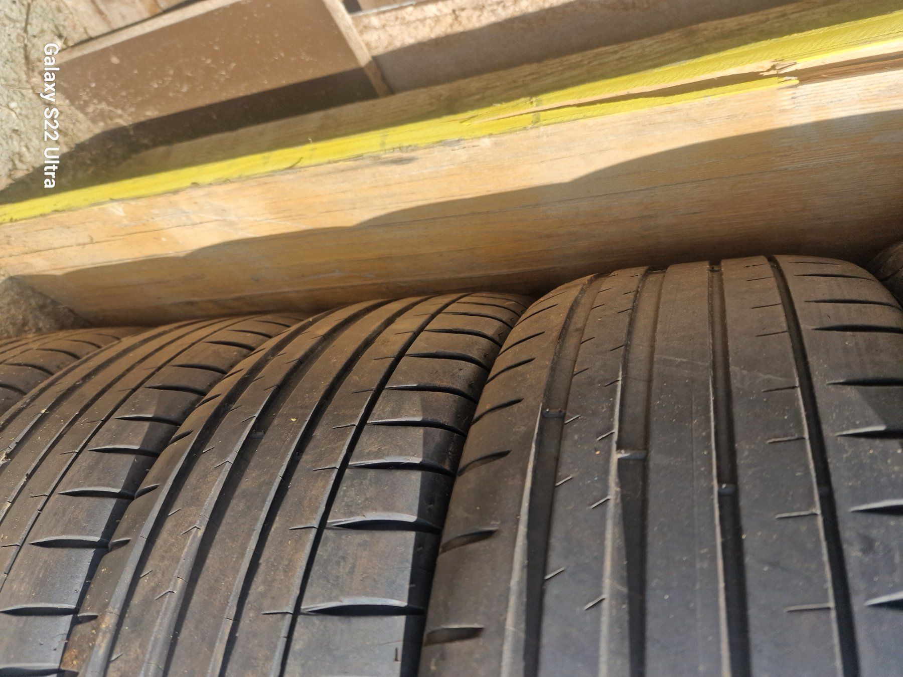 Mercedes-Benz Pneumatici & Ruote complete: Reifen pirelli 215 45 17 – Usato da Wiler b. Seedorf venduto da Urs17 3
