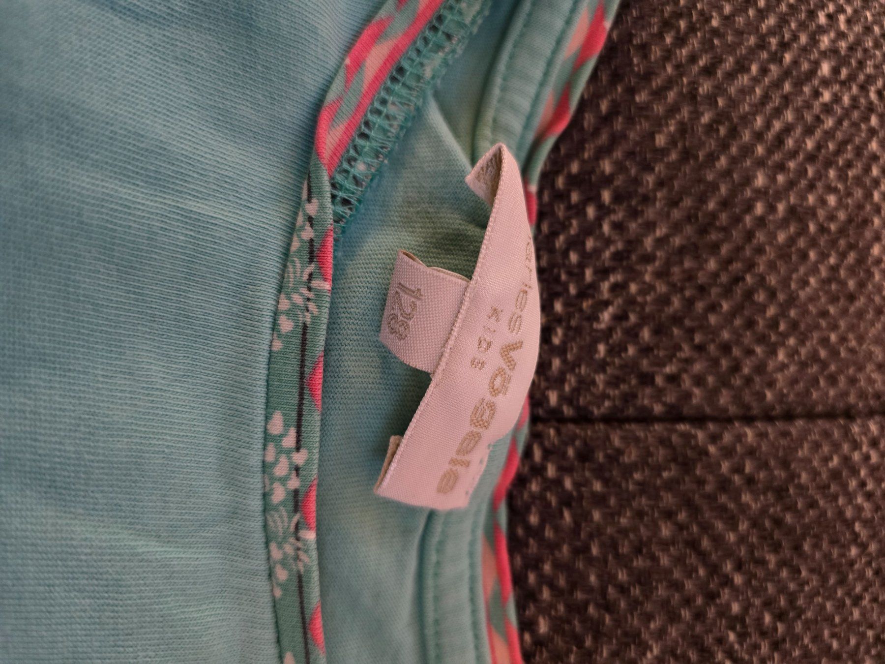 Camicette, T-shirt & Top: Shirt und Jupe Set Gr. 128 – Usato da Büttikon AG venduto da Amineah 1