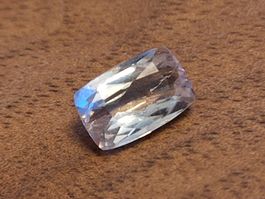 Natürlicher Kunzit Afghanistan 2.9 ct. top Qualität 