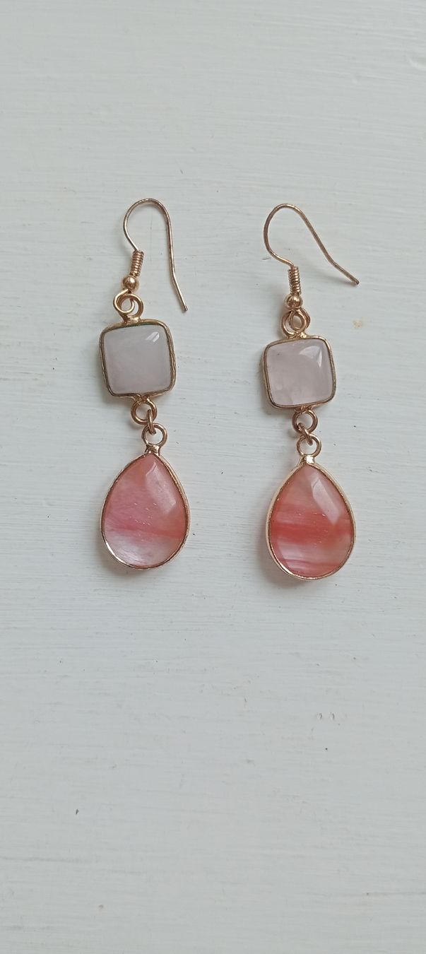 Orecchini pendenti & Orecchini a lobo: Schöne Hängeohrringe rosa Modeschmuck Länge 6 cm – Usato da Allschwil venduto da Evgeniia78