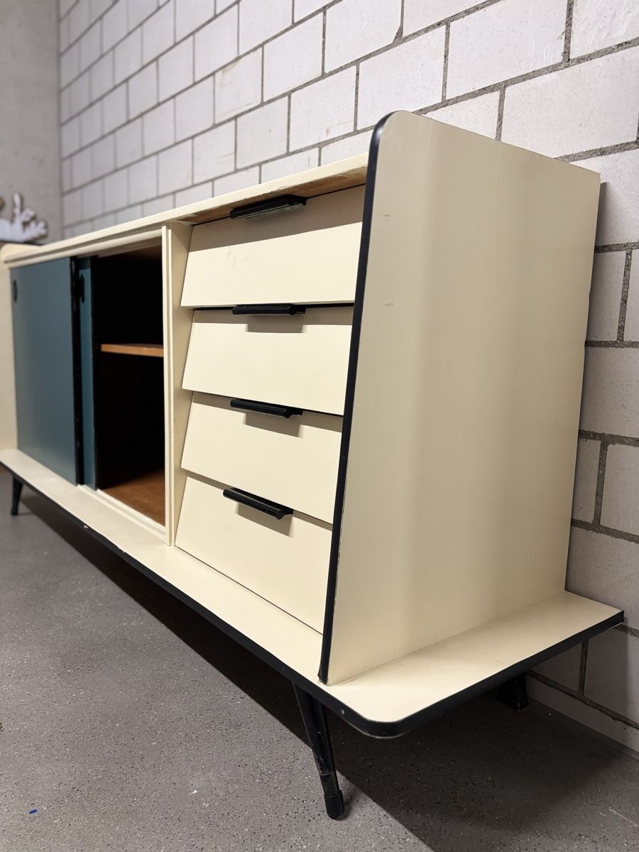 Cassettiere: Vintage Sideboard mit Schiebetüren & Schubladen – Usato da Meggen venduto da Anjsch1990 6