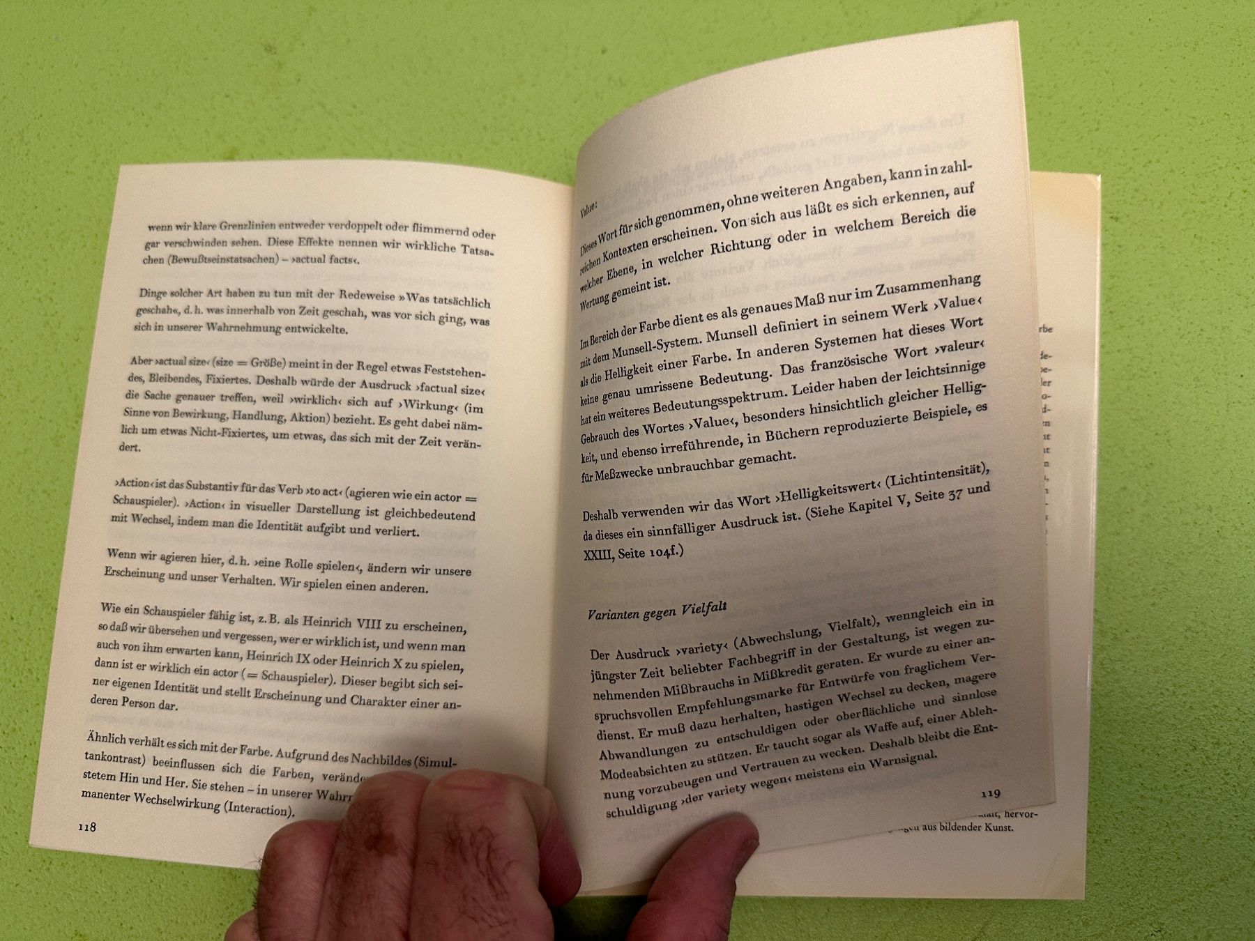 Libri: Josef Albers: Interaction of Color. – Usato da Zürich venduto da allp 5