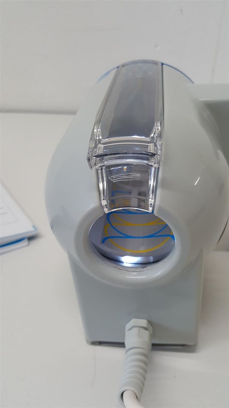 Radiatori: Warm-SB-Thermostatic cell – Usato da Niederdorf venduto da LeptonAG_Labor 4