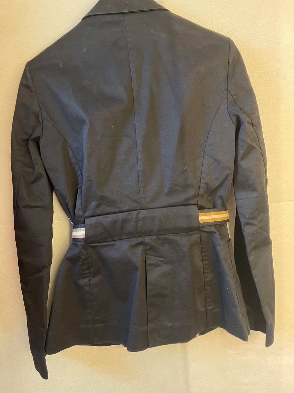 Mango Giacche: Mango Jacke (Neu) – Nuovo (secondo la descrizione) da Opfikon venduto da hetipeti 3