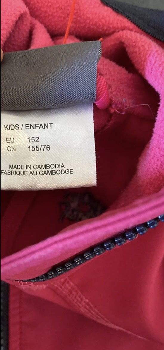 Jack Wolfskin Giacche & Cappotti: Jack Wolfskin Softshell Jacke pink Grösse 152 – Usato da Paspels venduto da giu_vt7p 1
