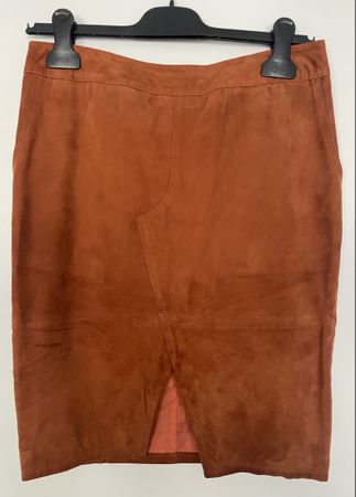 100% suede leather pencil skirt in copper XS