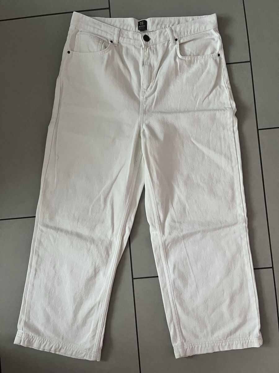 Manor Jeans: Perfekte Jeans - Basic-Allrounder – Usato da Zürich venduto da Lelillemore