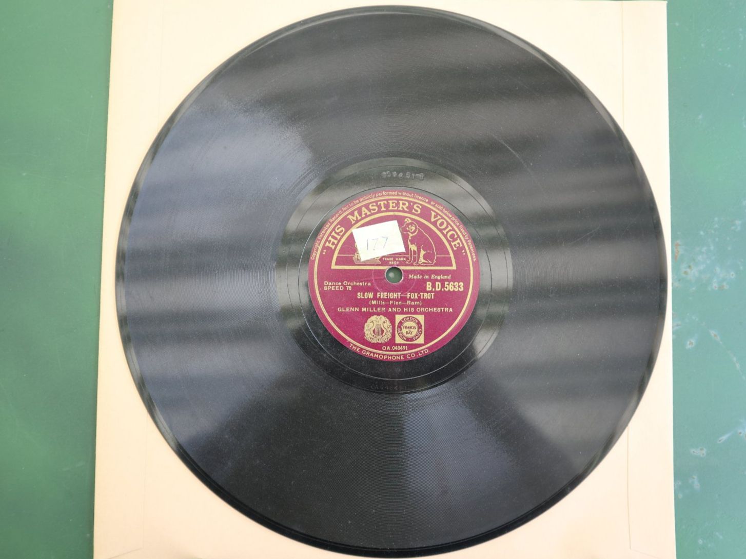 Vinyles: Schellack Glenn Miller Slow Freight / Bugle Call Rag – D'occasion à Eschenbach SG par Astalavista 1