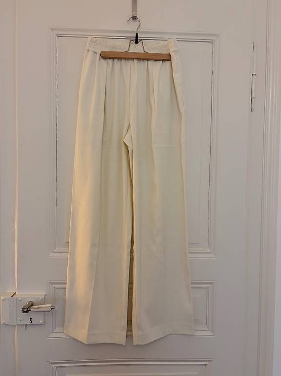Pantalons: Samsoe Samsoe Hose weiss grösse S – D'occasion à Basel par yet_7svp