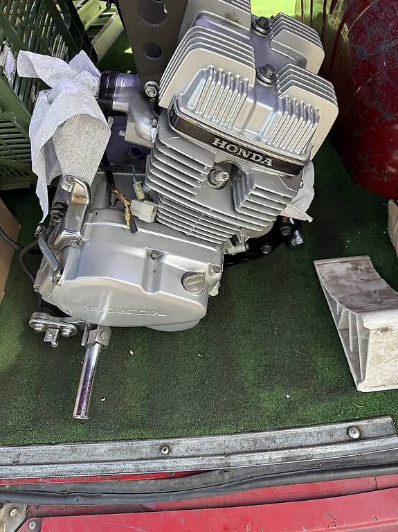 Motori: Honda CM 125 Teile – Usato da dättlikon venduto da sulsimoto 2
