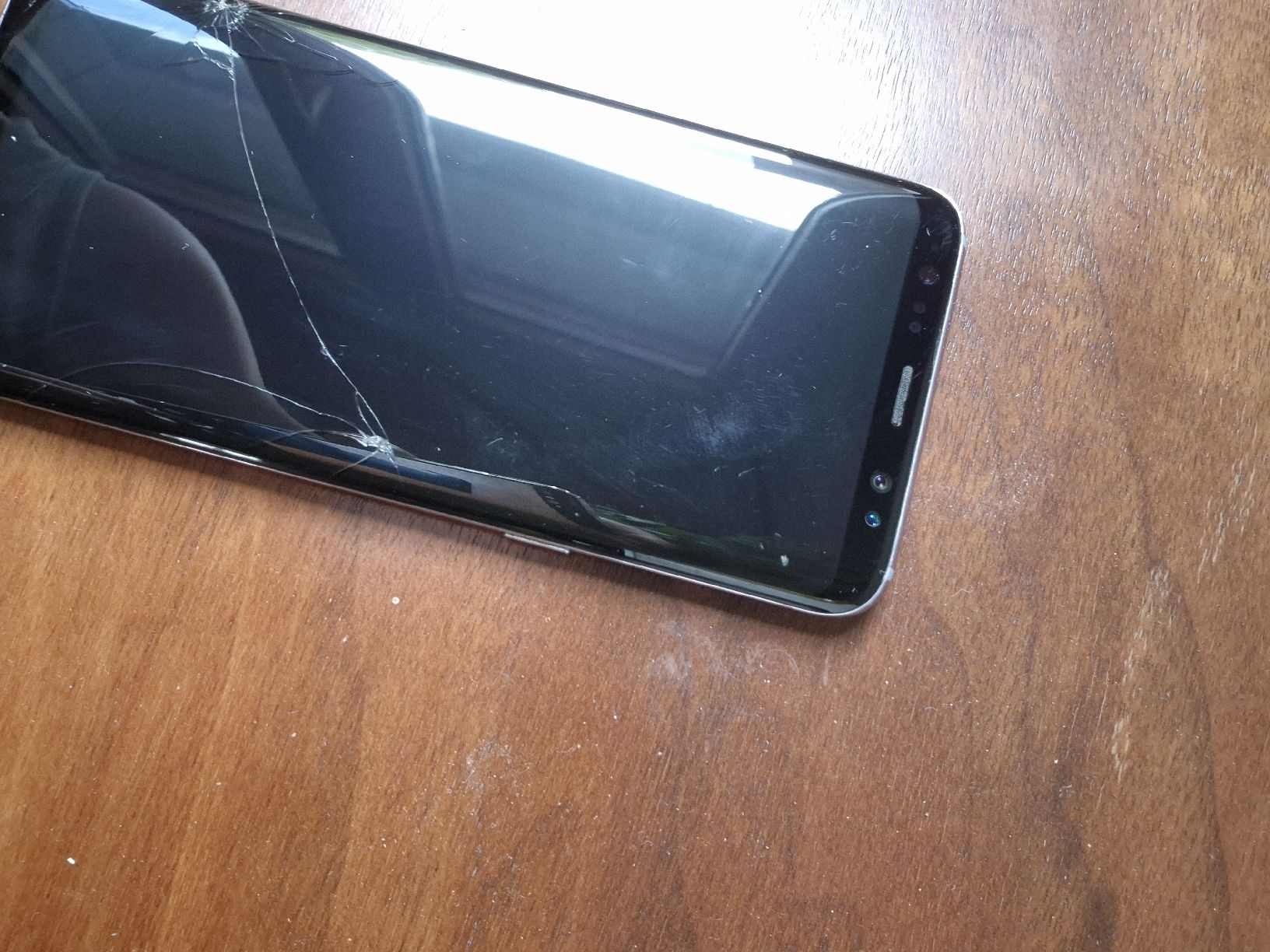Samsung Portables: Samsung galaxy S8 – D'occasion à Mervelier par marbre75 3