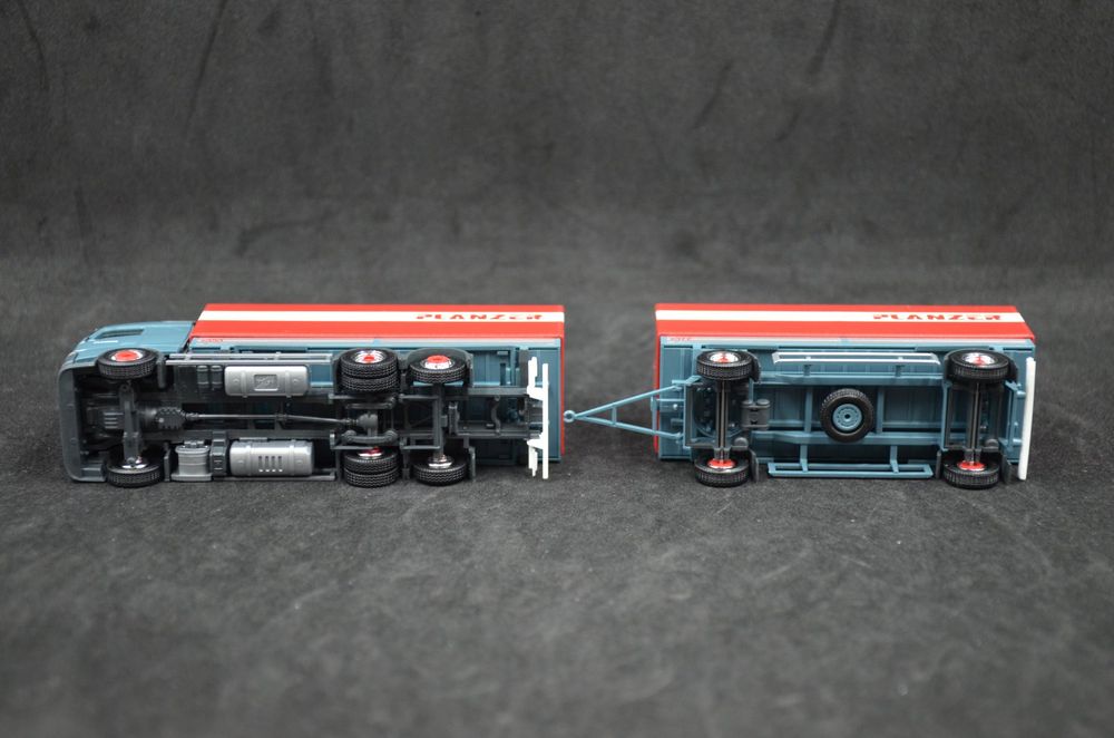 Camion Volvo Avec Remorque Bruder - Échelle 1:87, Marque Herpa - Occasion, état Parfait