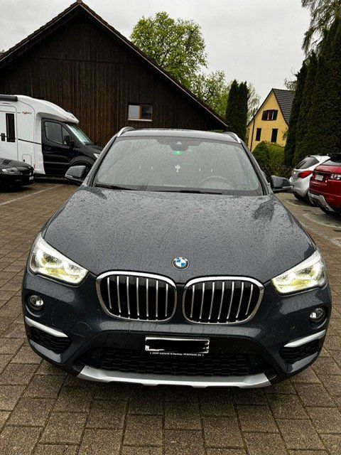 BMW X, xDrive, 18d xLine Für Export, Defekt